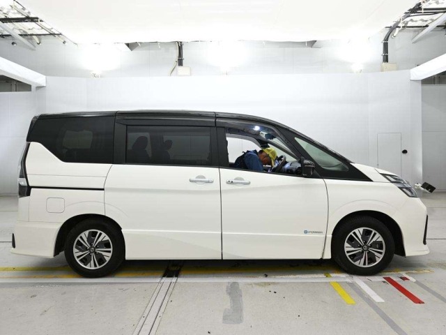Nissan SERENA 2021 7356207-3