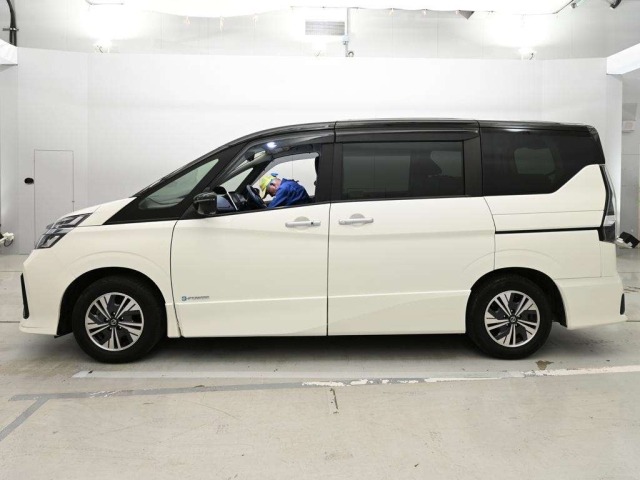 Nissan SERENA 2021 7356207-4