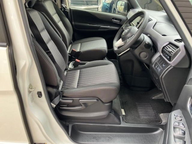 Nissan SERENA 2021 7356256-2