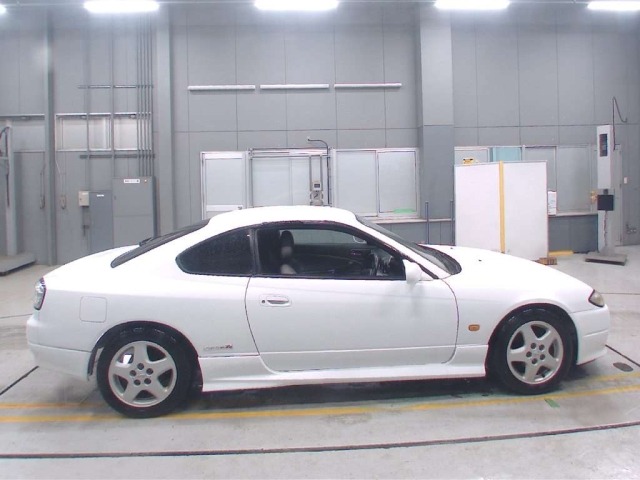 Nissan SILVIA 2000 7354828-3