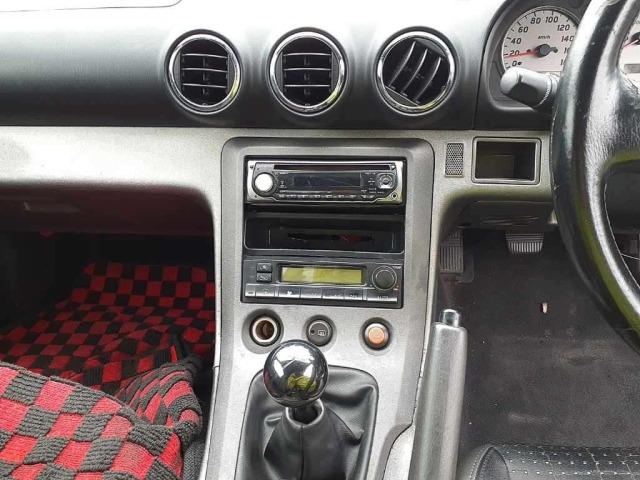 Nissan SILVIA 2000 7354828-9