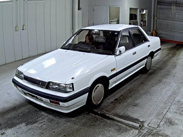 Nissan SKYLINE 1989 7355549-4