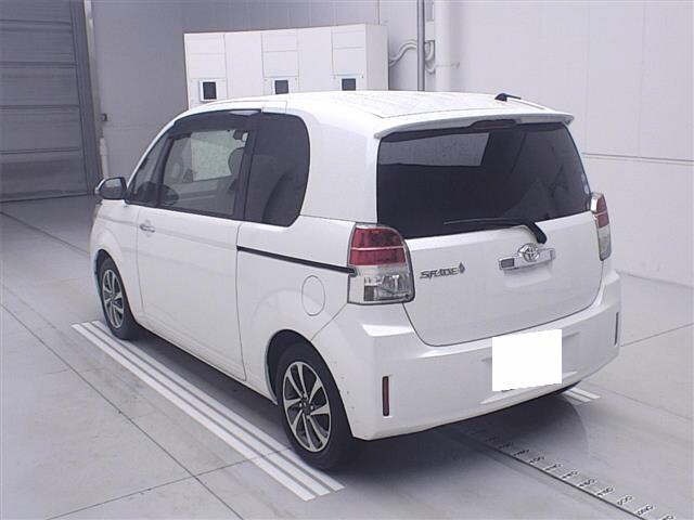 Toyota SPADE 2016 7354479-1