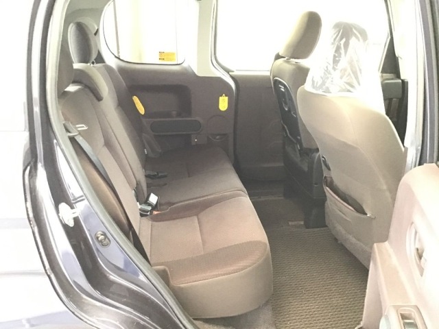 Toyota SPADE 2015 7354503-6