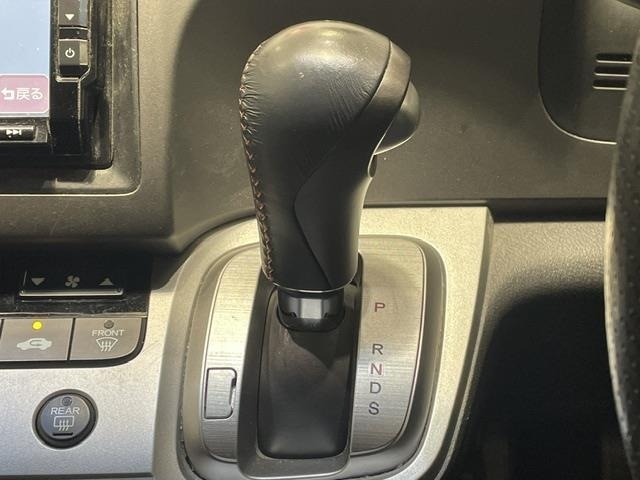 Honda STREAM 2011 7361534-1