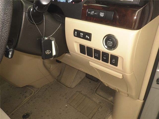 Toyota VELLFIRE 2014 7353650-9