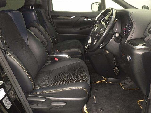 Toyota VELLFIRE 2017 7353664-5