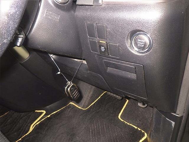 Toyota VELLFIRE 2017 7353664-9