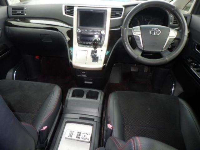 Toyota VELLFIRE 2012 7353759-3