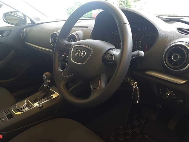 Audi A3 2014 7373531-7