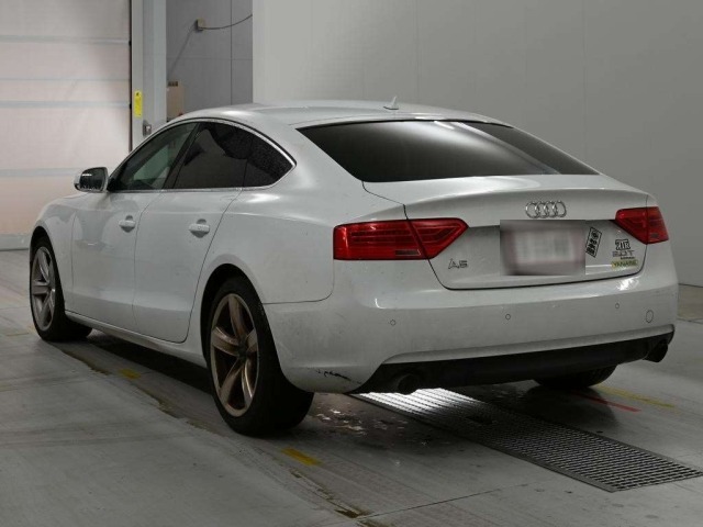 Audi A5 2013 7372964-6