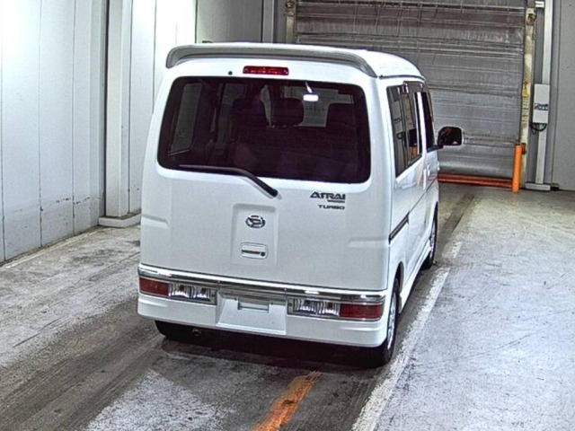 Daihatsu ATRAI WAGON 2015 7367444-5