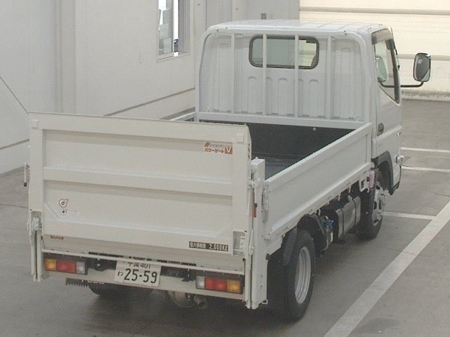 Mitsubishi CANTER 2026 7366016-1