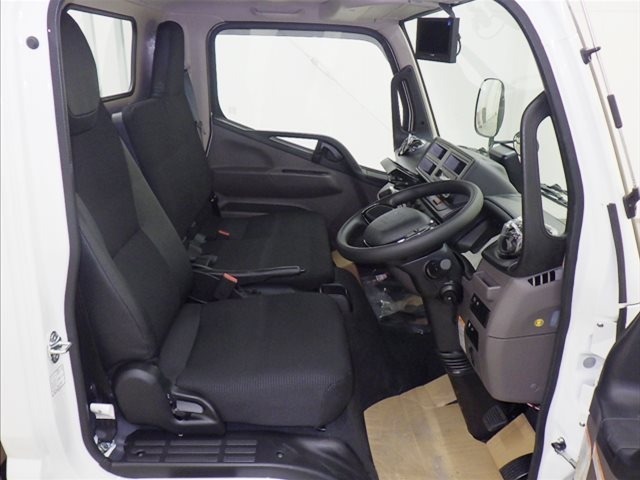 Mitsubishi CANTER 2026 7366016-5