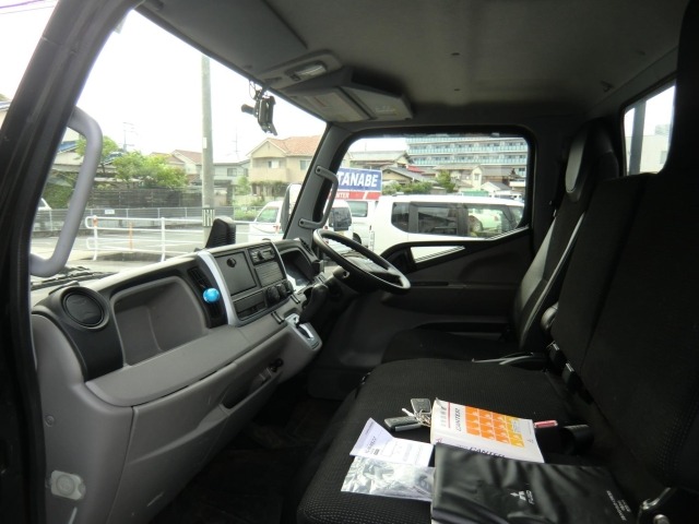 Mitsubishi CANTER 2021 7366046-6
