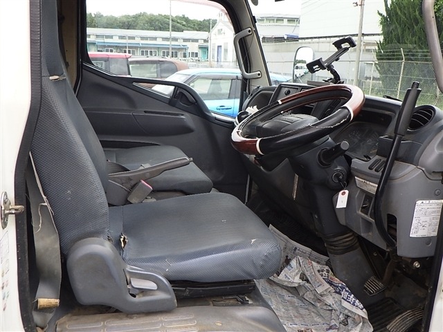 Mitsubishi CANTER 2013 7366059-3