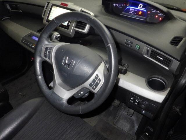 Honda FREED 2015 7363590-3