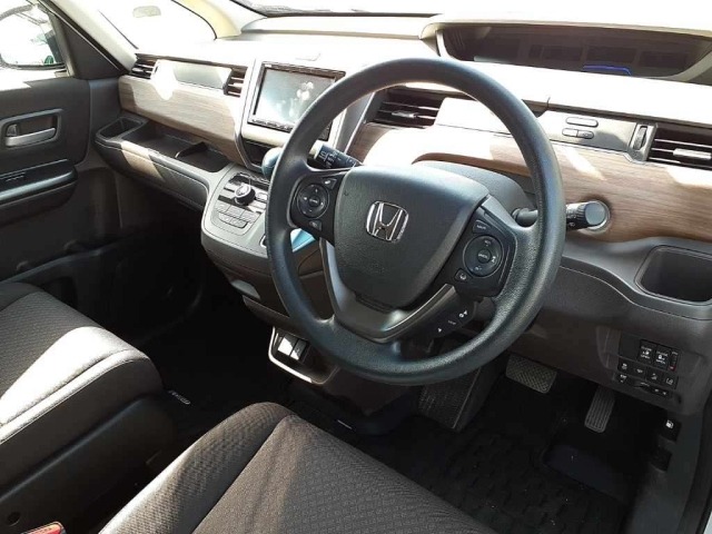 Honda FREED 2021 7363647-7