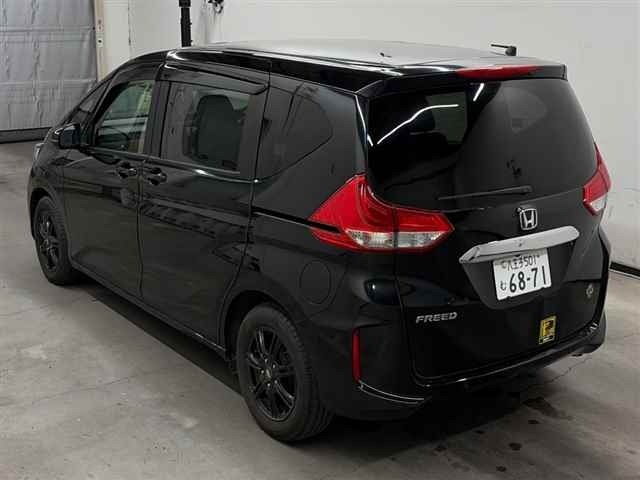 Honda FREED 2023 7363737-1