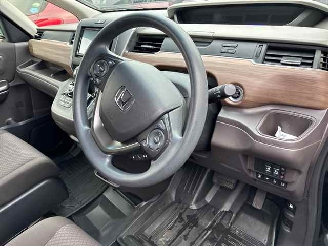 Honda FREED 2023 7363737-3