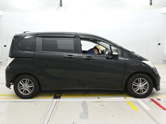 Honda FREED 2015 7363798-3