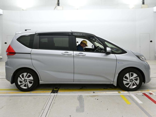 Honda FREED 2016 7363820-3
