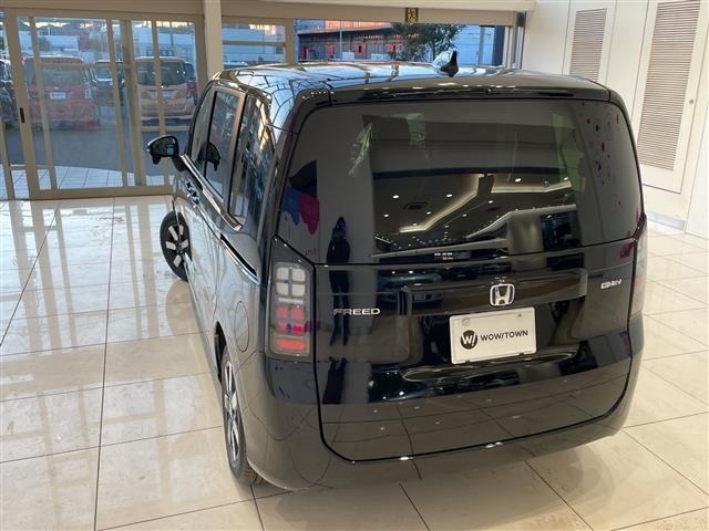 Honda FREED 2025 7363918-13