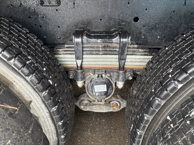 Isuzu GIGA 1997 7369930-8