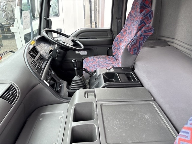 Isuzu GIGA 2006 7369951-5