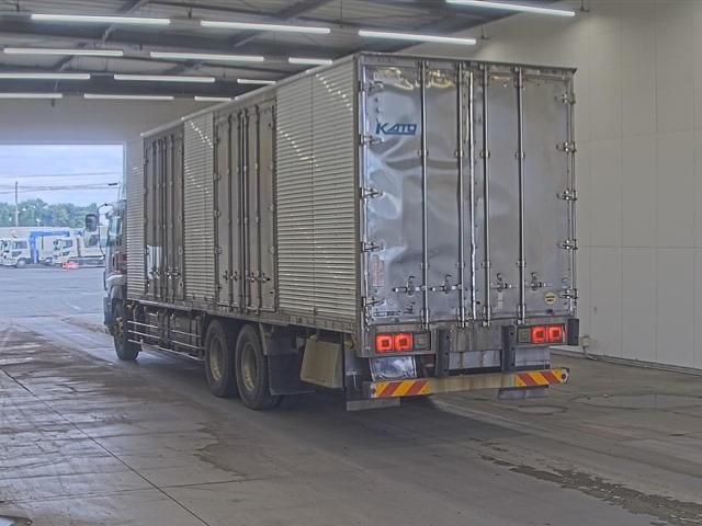 Isuzu GIGA 2015 7369967-1