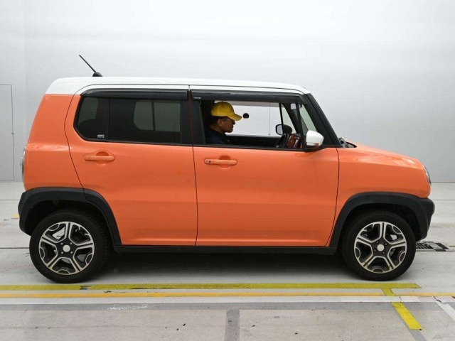 Suzuki HUSTLER 2015 7369912-3