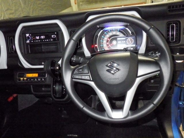 Suzuki HUSTLER 2021 7369933-4