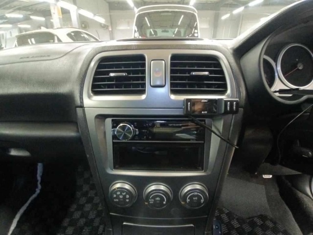 Subaru IMPREZA 2005 7371408-11