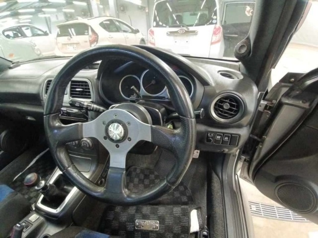 Subaru IMPREZA 2005 7371408-9