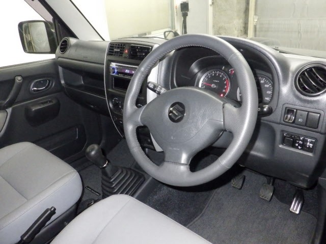 Suzuki JIMNY 2010 7365516-3