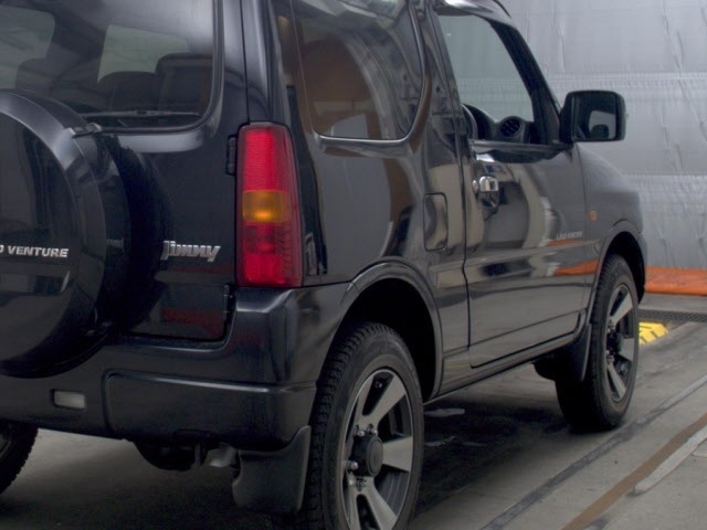 Suzuki JIMNY 2010 7365516-5