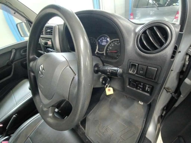 Suzuki JIMNY 2015 7365561-9