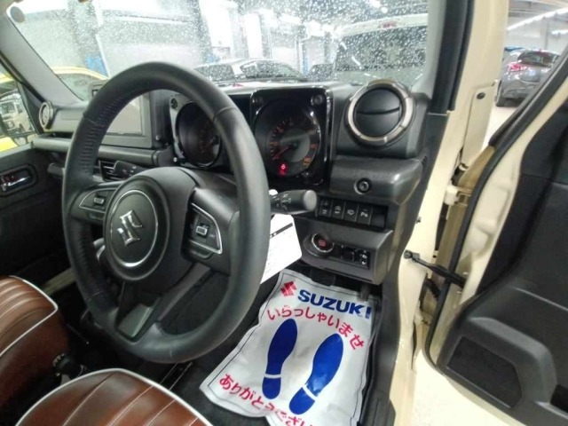 Suzuki JIMNY 2024 7365574-9