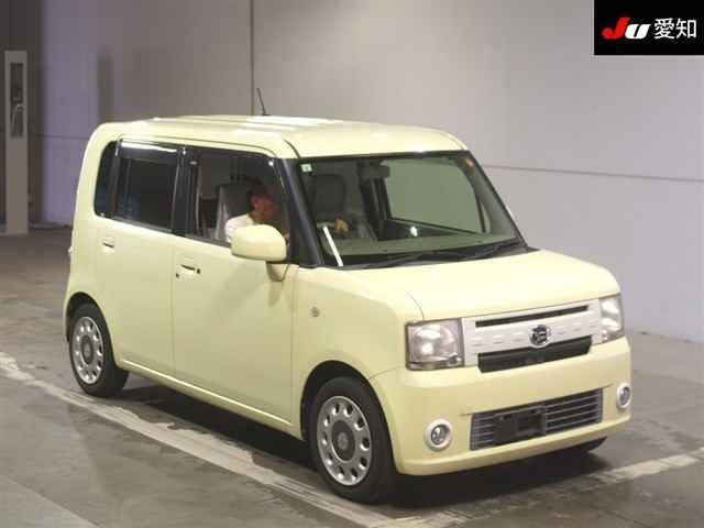 Daihatsu MOVE CONTE 2015 7372210-0