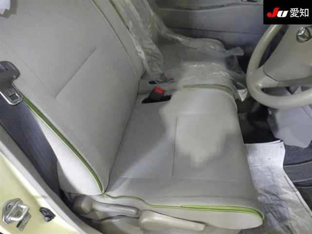 Daihatsu MOVE CONTE 2015 7372210-6
