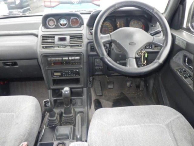 Mitsubishi PAJERO 1994 7366459-3