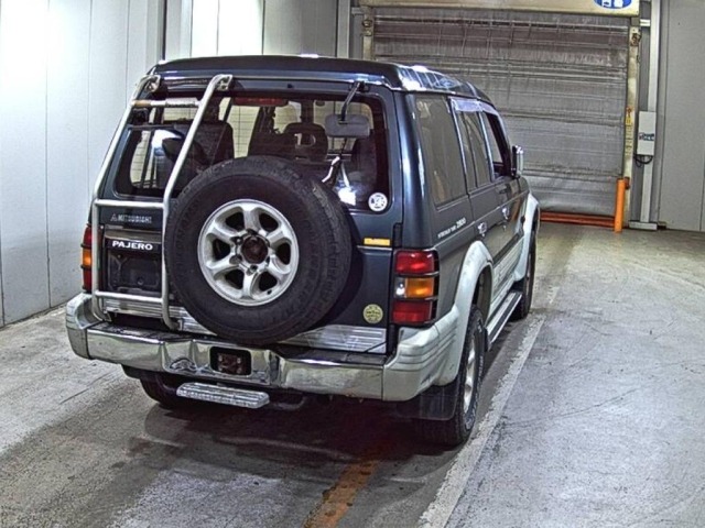 Mitsubishi PAJERO 1994 7366459-5