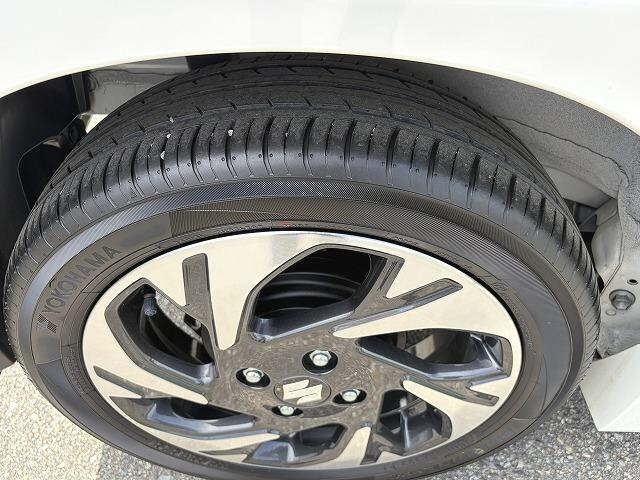 Suzuki SPACIA 2023 7362247-19