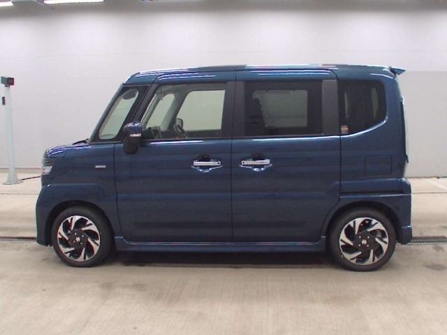 Suzuki SPACIA 2025 7362367-4