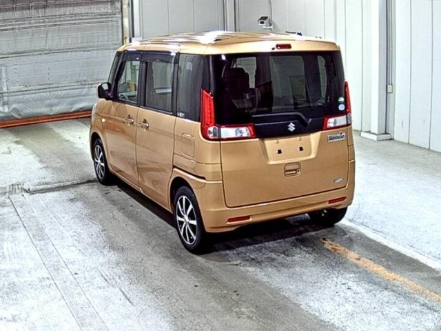 Suzuki SPACIA 2015 7362633-1