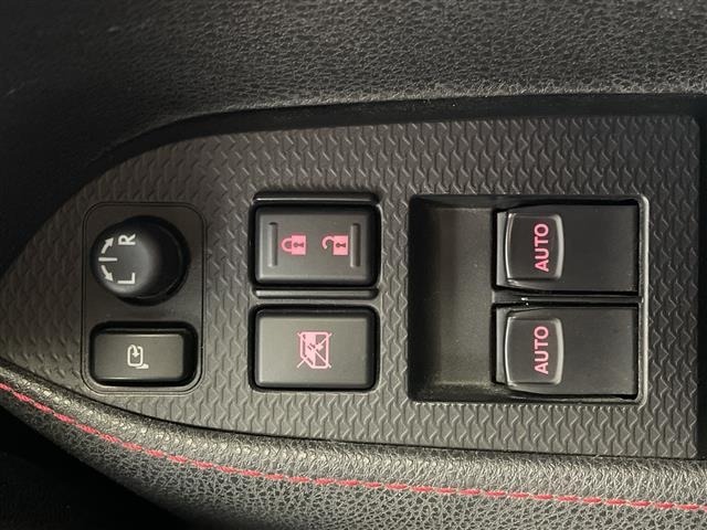 Subaru SUBARU 2012 7370386-11