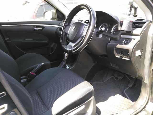 Suzuki SWIFT 2017 7370935-3