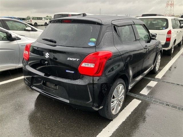 Suzuki SWIFT 2017 7370965-9