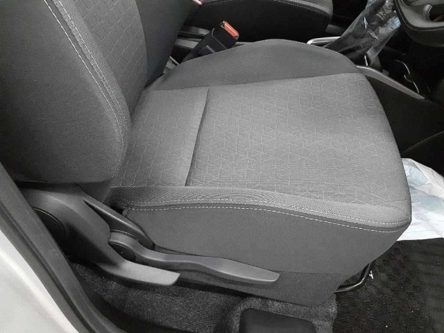 Suzuki SWIFT 2024 7370993-8
