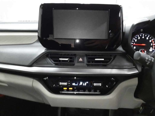 Suzuki SWIFT 2024 7370993-9